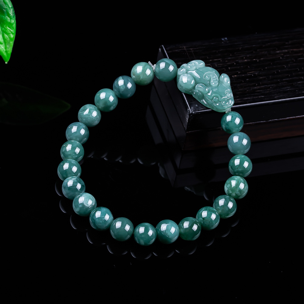 Natural Burmese Jadeite Pixiu  - Vintage Collectible Item 评论和价格