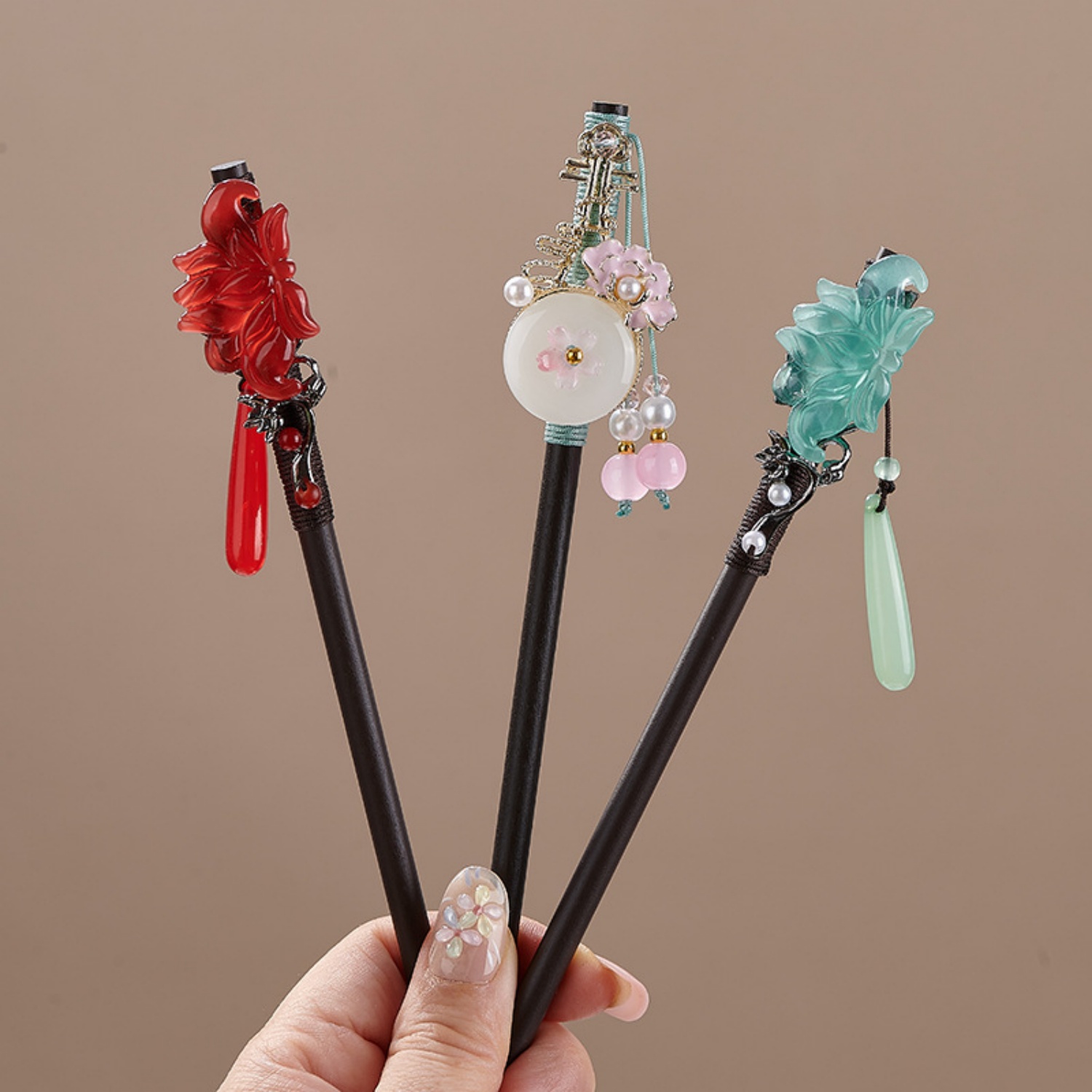 Vintage Flower Hairpin For Wom - Vintage Collectible Item 评论和价格